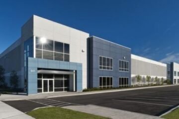 9000 sq ft space for rent Patparganj industrial area