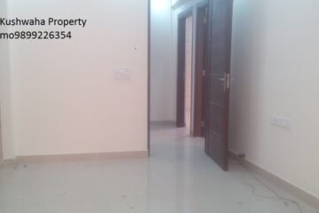 2 bhk in I P extension Delhi