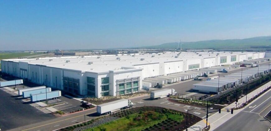 commercial spaces for rent in patparganj industrial area